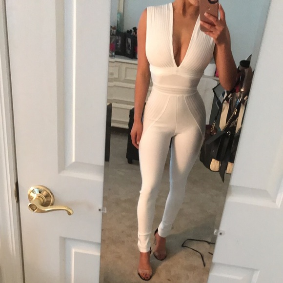 Jumpsuit - Picture 8 of 8